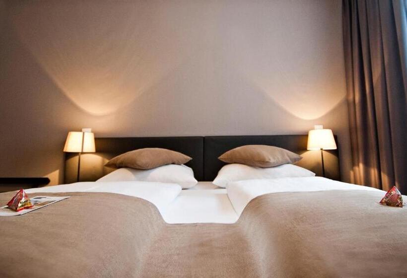 舒适型房间, Homaris Corner