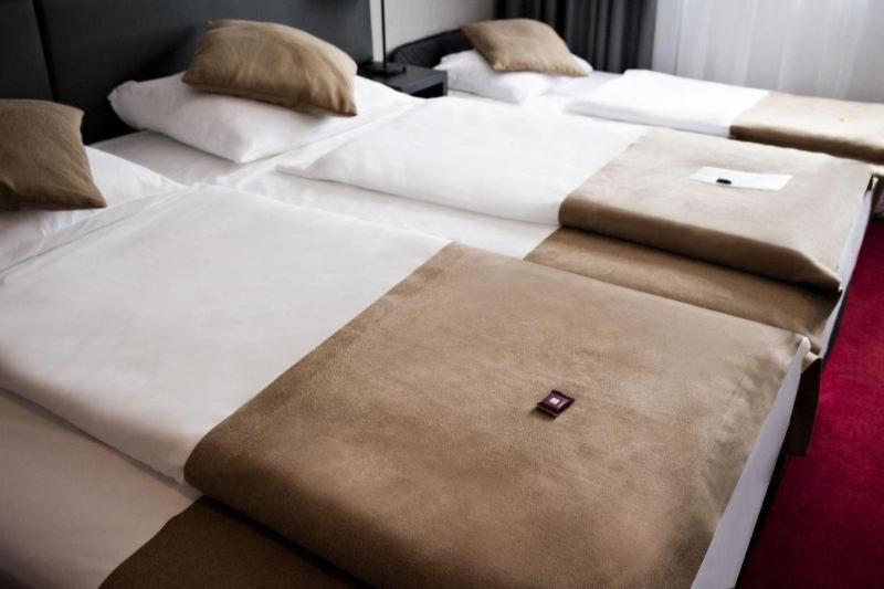 스탠다드 룸, Homaris Corner