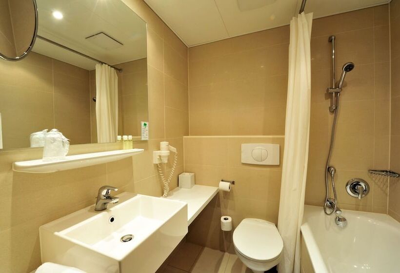 컴포트 룸, Homaris Corner