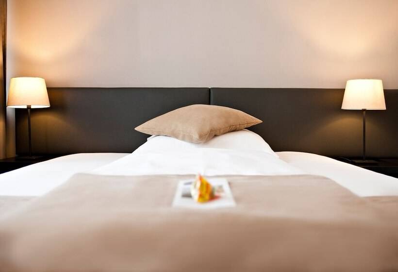 高级单人间, Homaris Corner