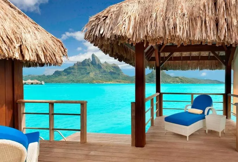 デラックスビラの１ベッドルーム, The St. Regis Bora Bora Resort