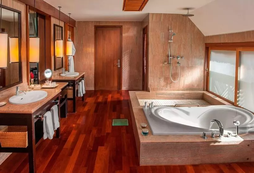 １ベッドルームのプレミアムビラ, The St. Regis Bora Bora Resort