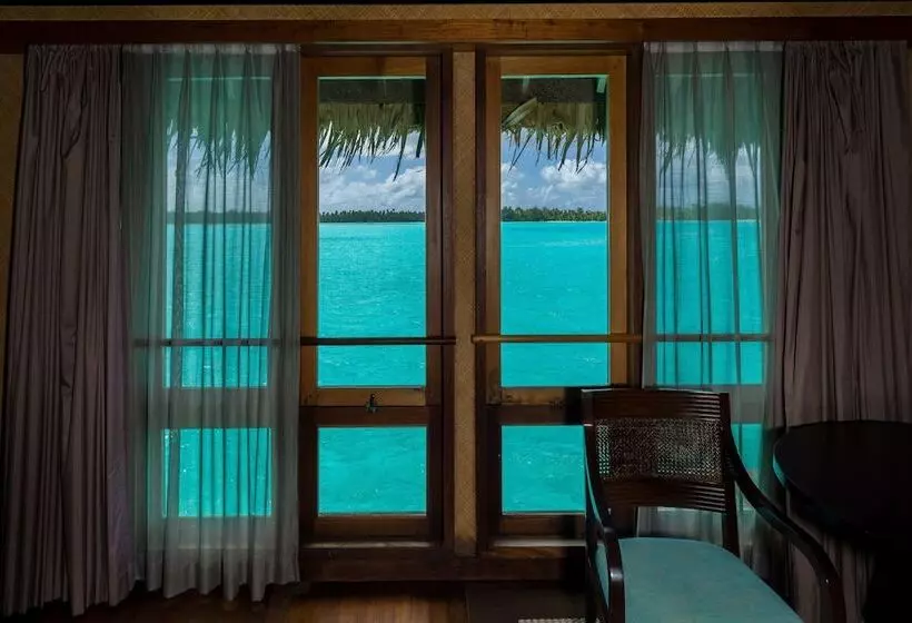 スーペリアー１ベッドルームビラ, The St. Regis Bora Bora Resort