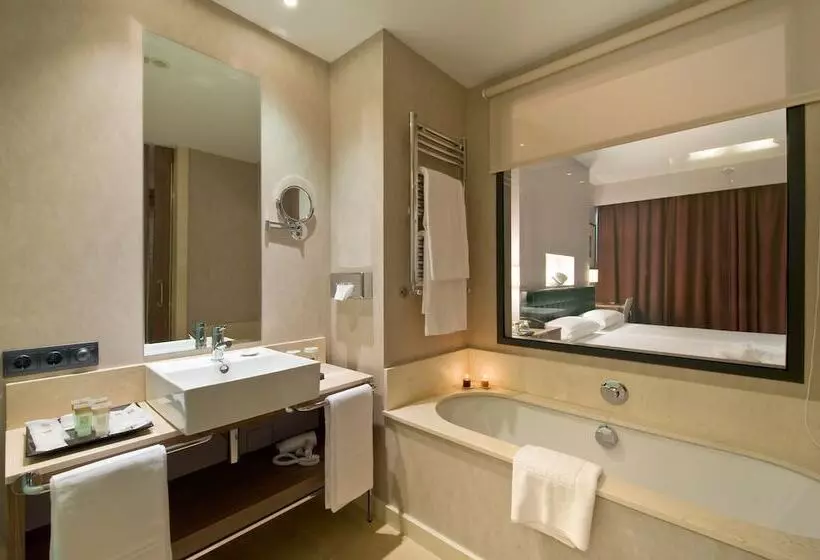 Standard Kolmen Hengen Huone, Urh Hotel Spa Zen Balagares