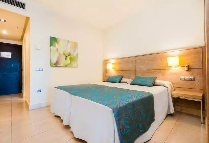 سوییت جونیور با چشم‌انداز دریا, Kn Hotel Arenas Del Mar Adults Only