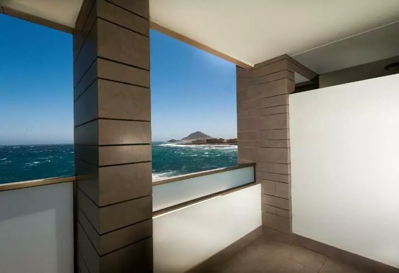 سوییت, Kn Hotel Arenas Del Mar Adults Only