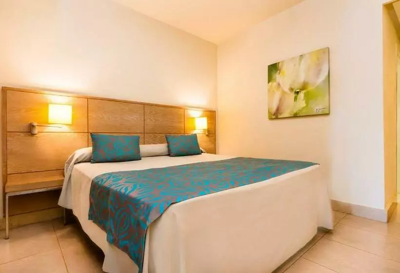 سوییت لوکس, Kn Hotel Arenas Del Mar Adults Only