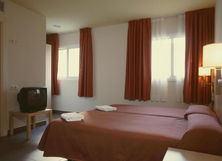 Номер Стандарт, Residència Erasmus Gracia