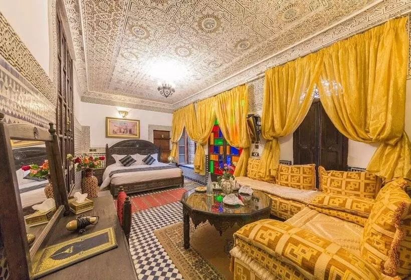 スイート, Riad Ghita