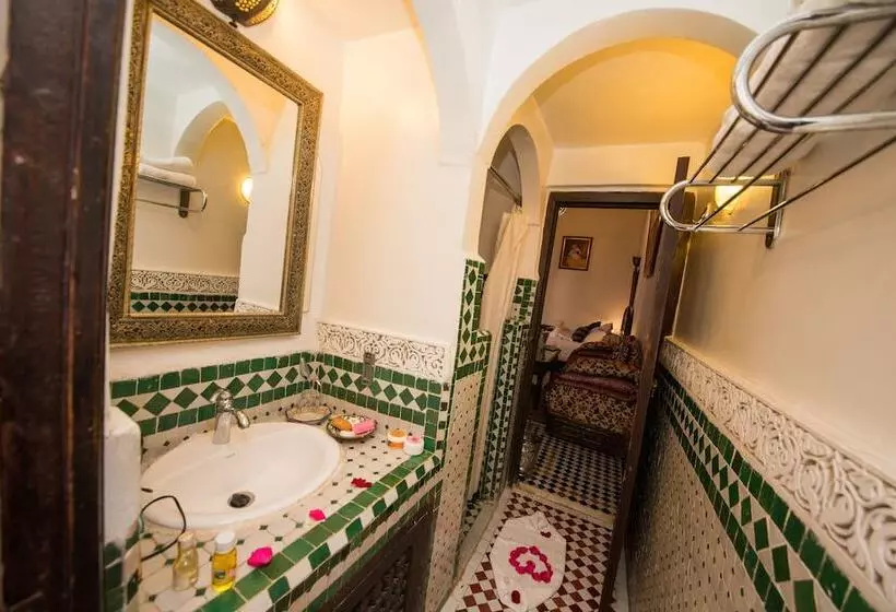 スイート, Riad Ghita