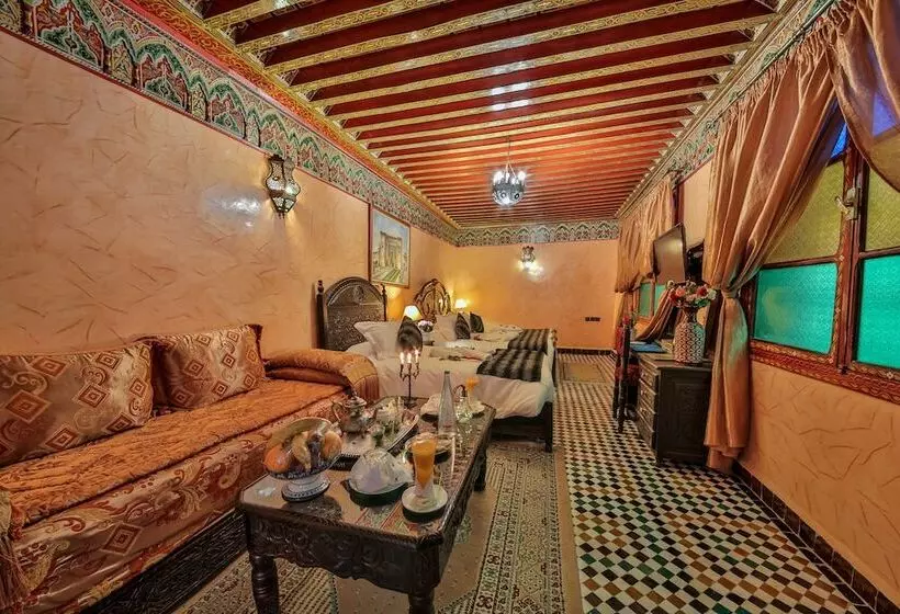 スタンダードルーム, Riad Ghita