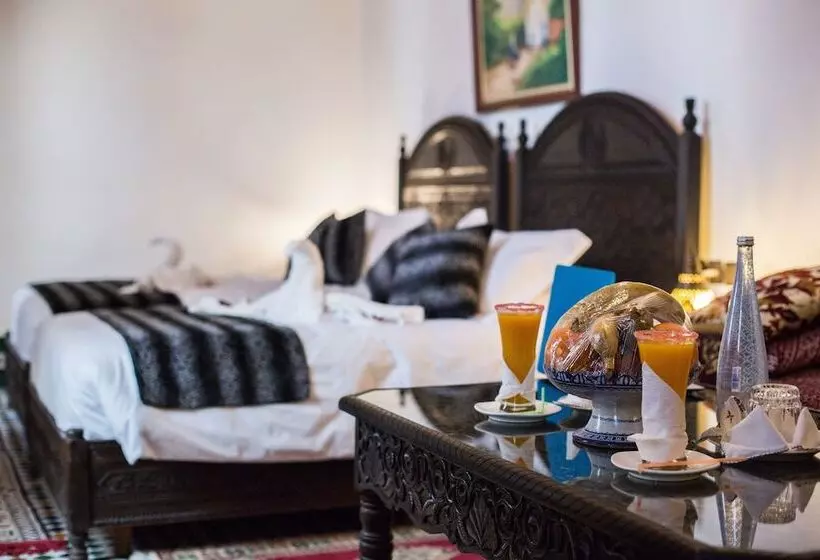 スイート, Riad Ghita