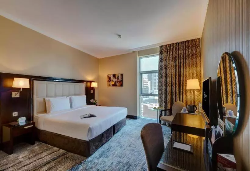 سوئیت مدیریتی 2 خوابه, Copthorne Hotel Dubai