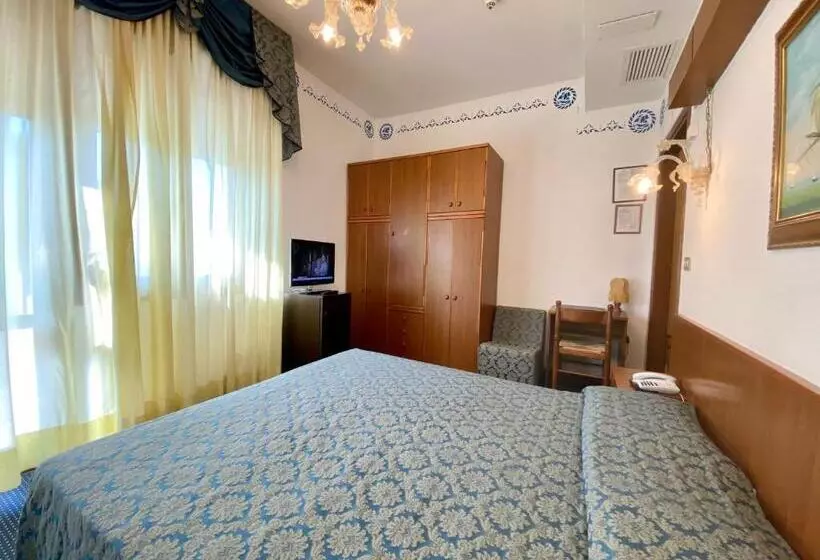 اتاق استاندارد, Florida