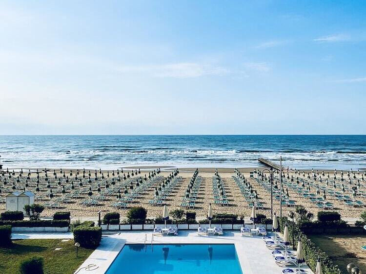 带海景标准四人间, Florida