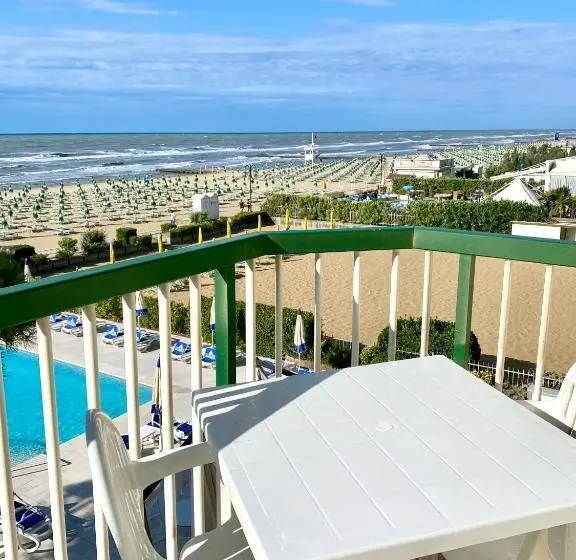 オーシャンビュースタンダードルーム, Florida