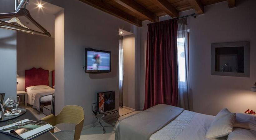 غرفة سوبيريور رباعية, Gattopardo