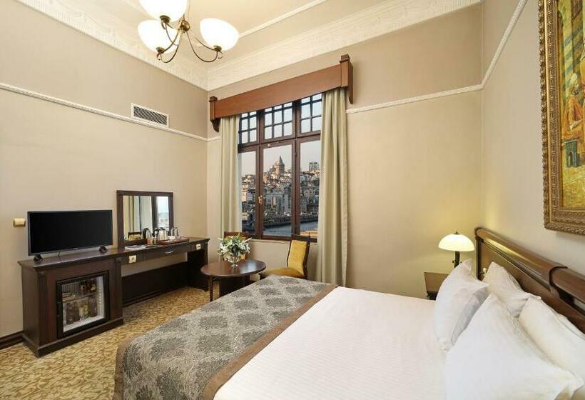 اتاق دلوکس با تخت کینگ و چشمانداز, Legacy Ottoman