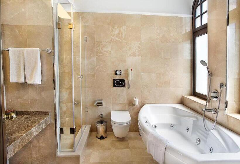 سوئیت جونیور با ماساژ آبی, Legacy Ottoman