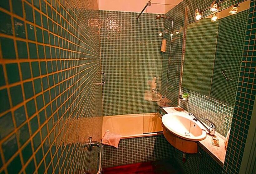 스탠다드 룸, Rural Triana