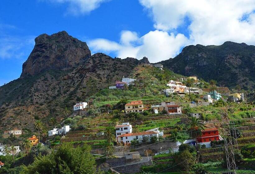Номер Стандарт, Rural Triana