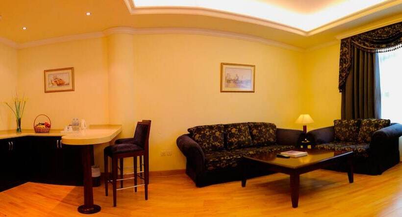 سوییت اجرایی, Sharjah Premiere Hotel & Resort