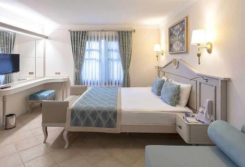 俱乐部房间, Sunrise Resort