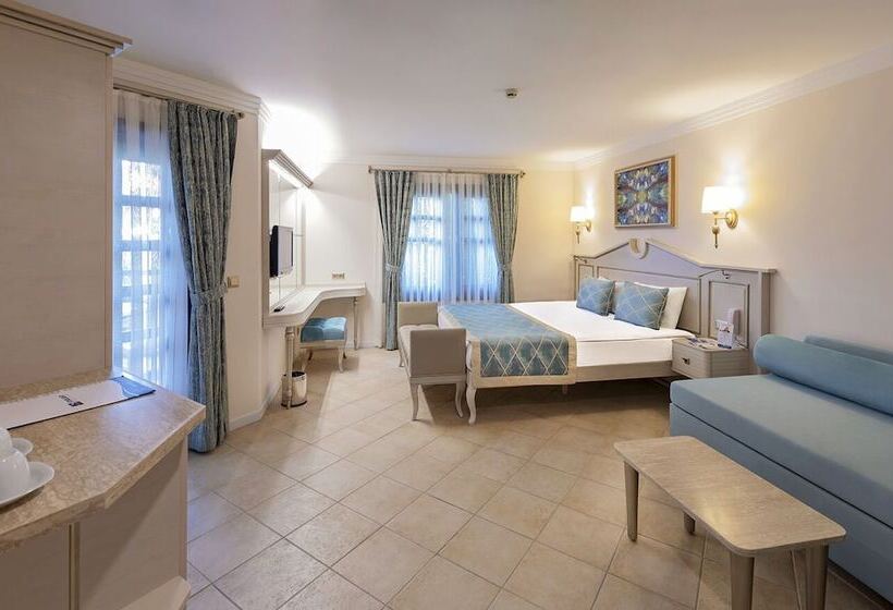 俱乐部房间, Sunrise Resort