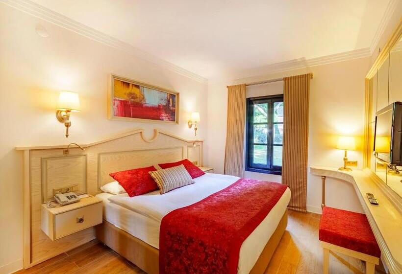 俱乐部房间, Sunrise Resort