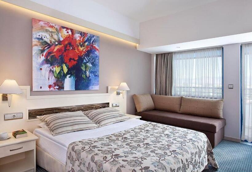 标准间, Sunrise Resort