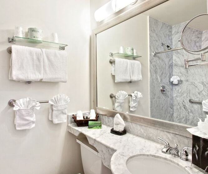 标准间带双人床, U Hotel Fifth Avenue, Empire State Building