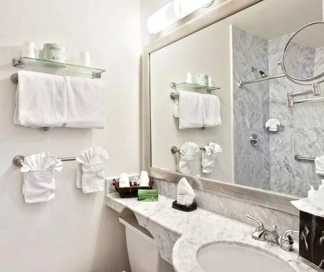 اتاق استاندارد با تخت دوبل, U Hotel Fifth Avenue, Empire State Building