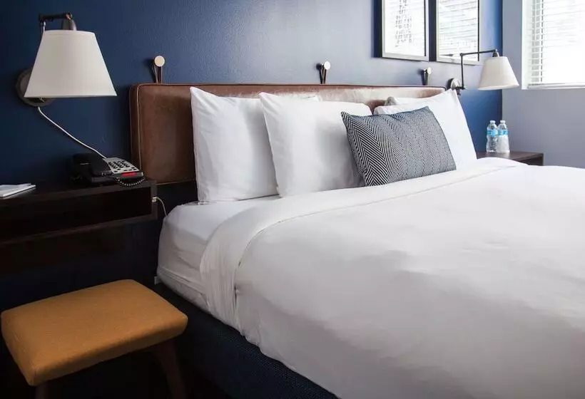 اتاق استاندارد با تخت دوبل, U Hotel Fifth Avenue, Empire State Building