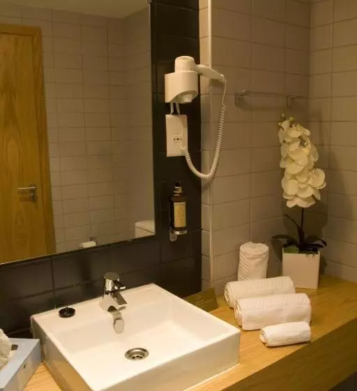 スタンダードスタジオ, Paredes Hotel Apartamento
