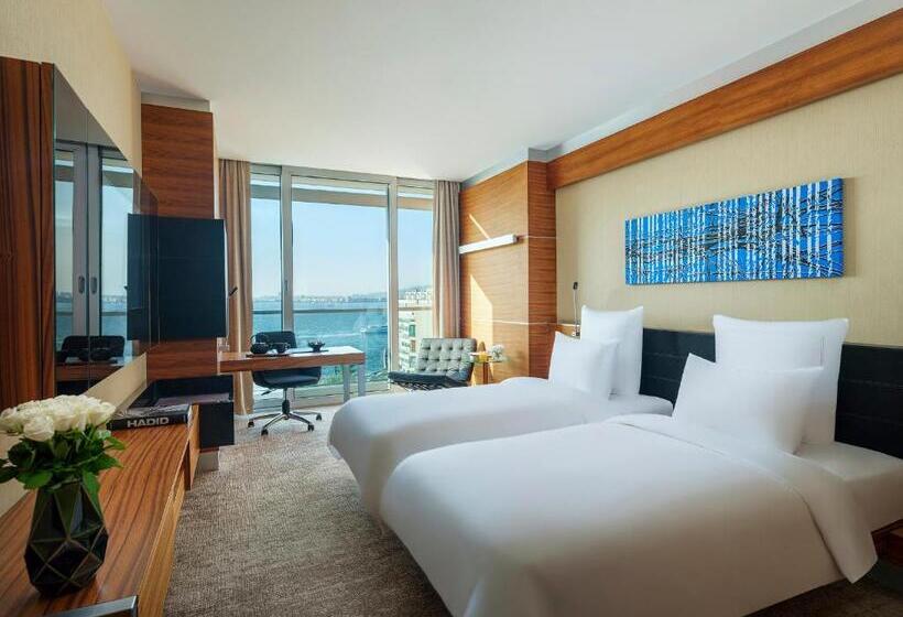 اتاق اجرایی با چشم‌انداز دریا, Swissotel Buyuk Efes Izmir