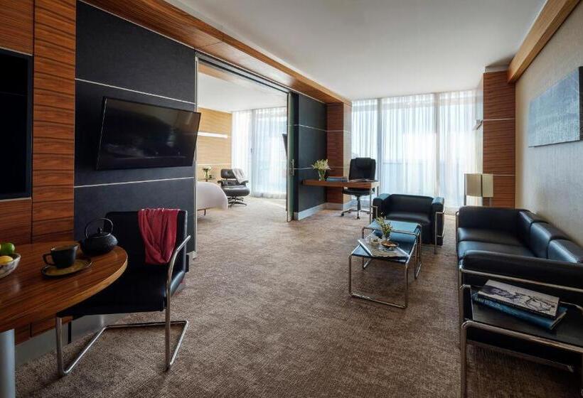 اتاق خانوادگی, Swissotel Buyuk Efes Izmir