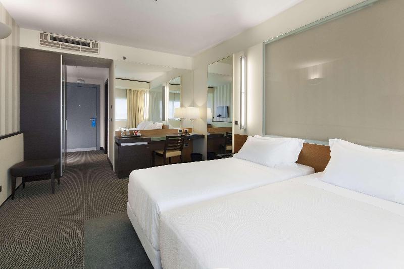 اتاق استاندارد با چشمانداز شهر, Swissotel Buyuk Efes Izmir