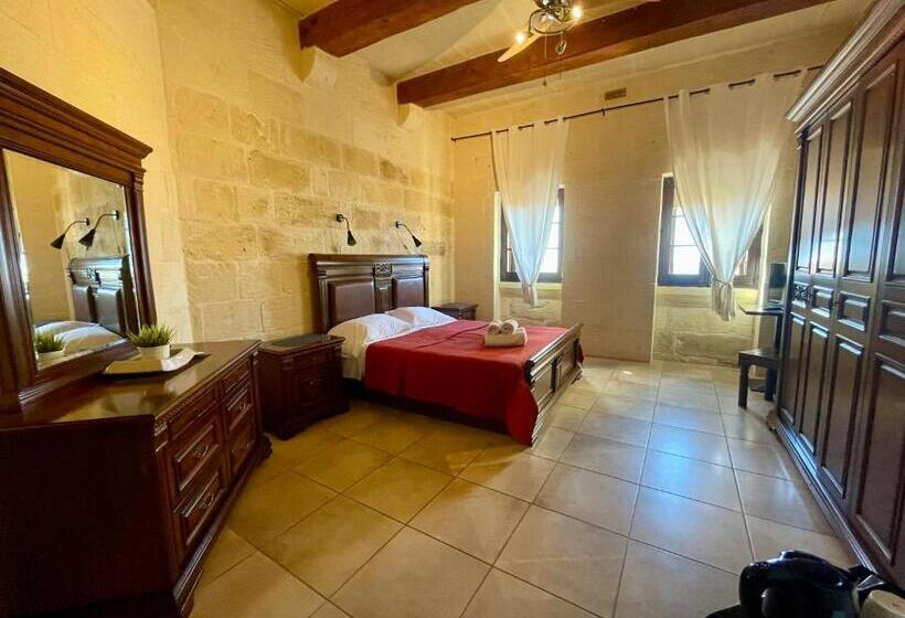 اتاق استاندارد, Ferrieha B&b