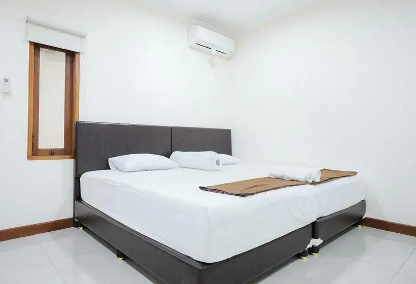スタンダードルーム, Wisma Delapan Mitra Reddoorz