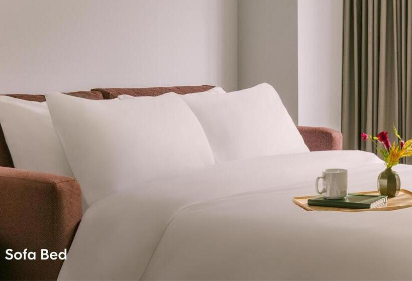 2 Bedroom Apartment with Balcony