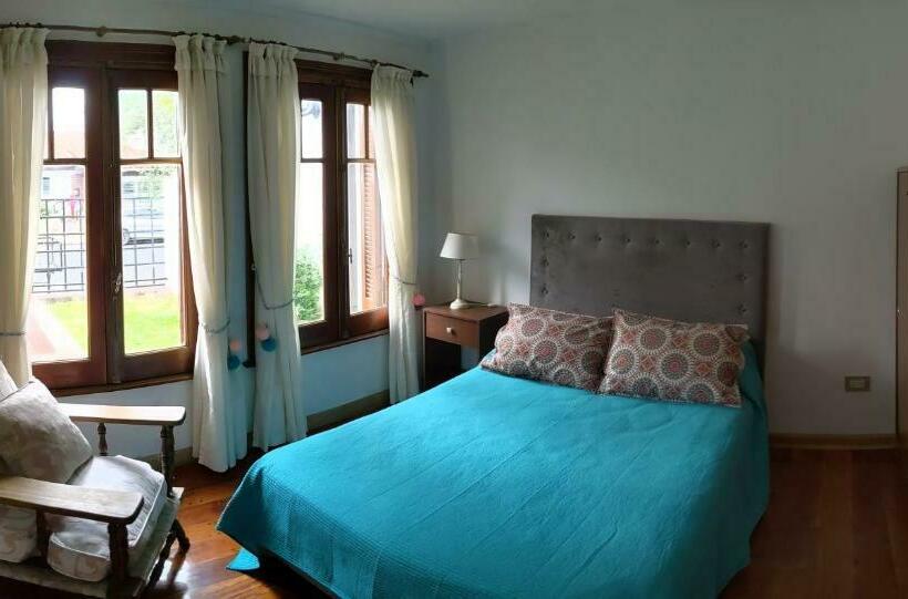 اتاق استاندارد, Hostel Sauce