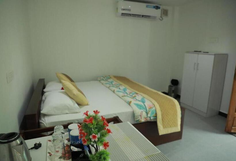 4인용 스탠다드 룸, Apka Ecovillage