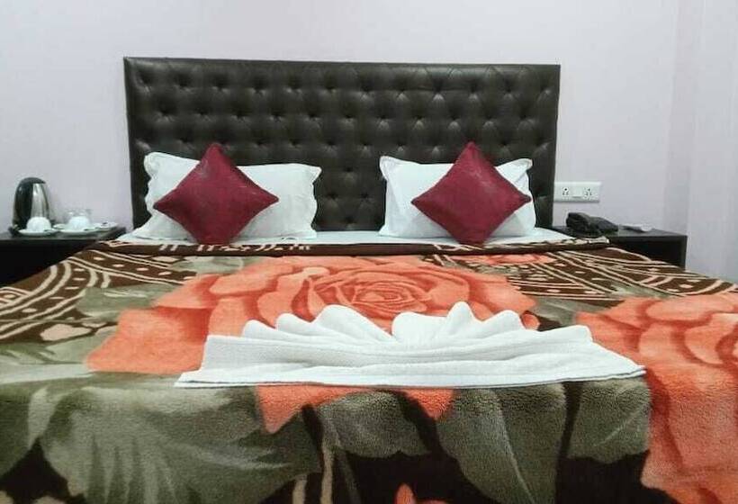 Номер Deluxe, Pigeons Nest