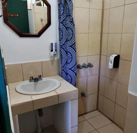 スタンダードインサイドビュールーム, La Puesta Del Sol B&b