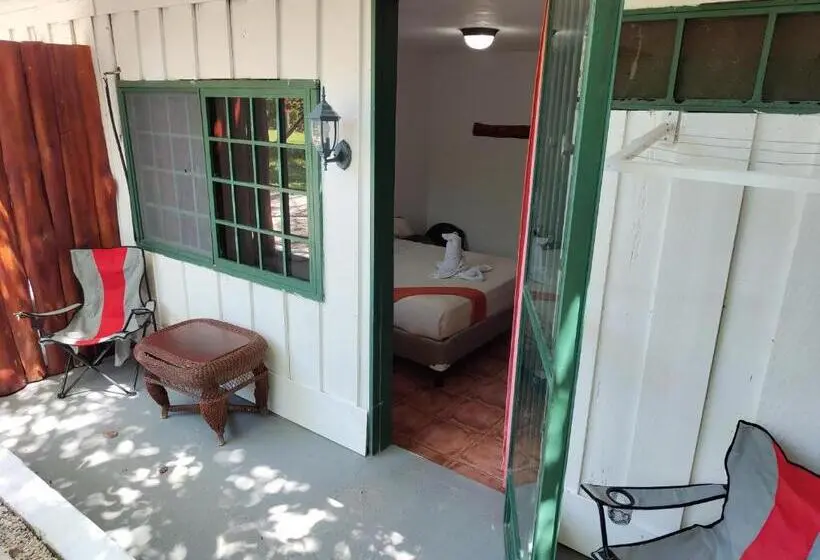 スタンダードインサイドビュールーム, La Puesta Del Sol B&b