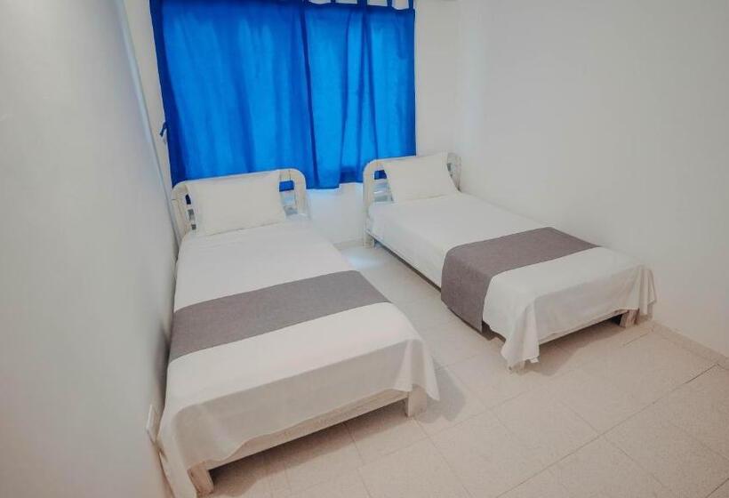 침실 2개 아파트, Marbelo Coveñas