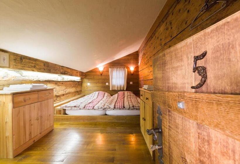 חדר סטנדרט חדר אמבטיה משותף, Mayen2003 Ayent Anzère