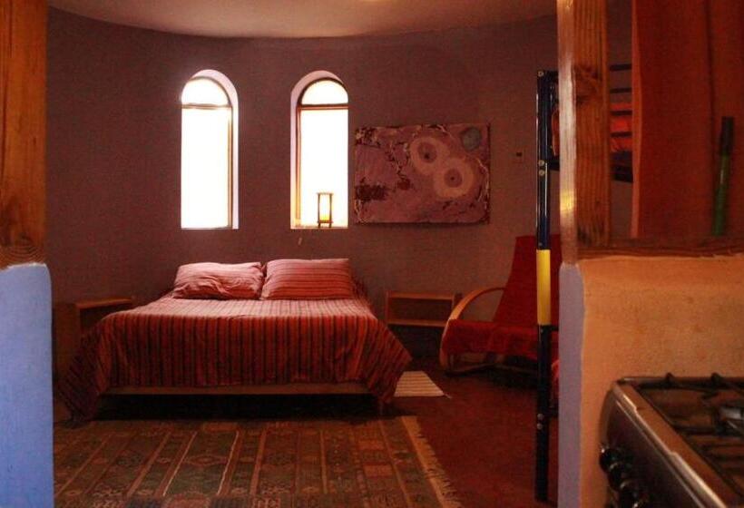 غرفة عائلية, El Jardín Secreto Pisco Elqui