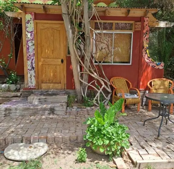 プールの見えるスタンダードトリプルルーム, El Jardín Secreto Pisco Elqui