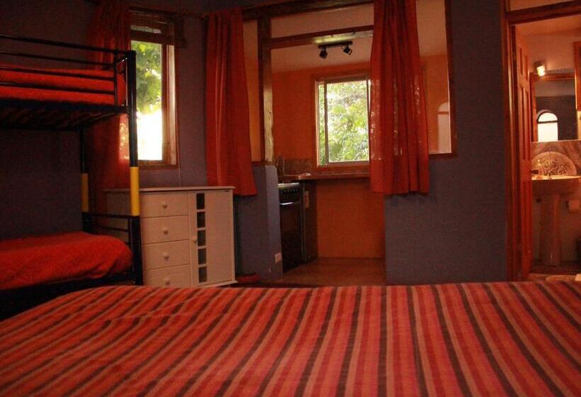 غرفة عائلية, El Jardín Secreto Pisco Elqui